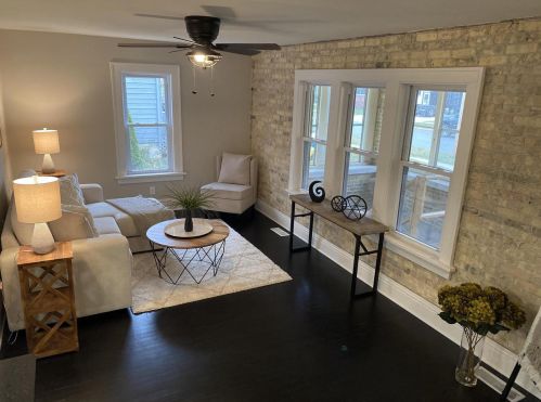 504 Blaine St, Edgerton, WI 53534-1417