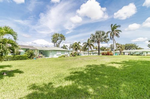 418 Bluebird Ln, Delray Beach, FL 33445-1838