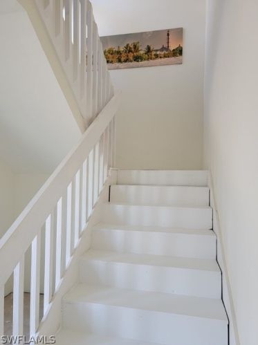 1835 Farm Trl, Sanibel, FL 33957-4119