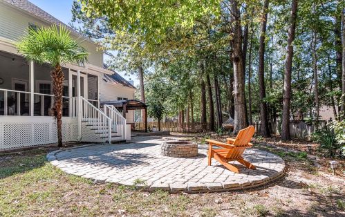 2813 Bottle Brush Ct, Mount Pleasant SC  29466-9202 exterior