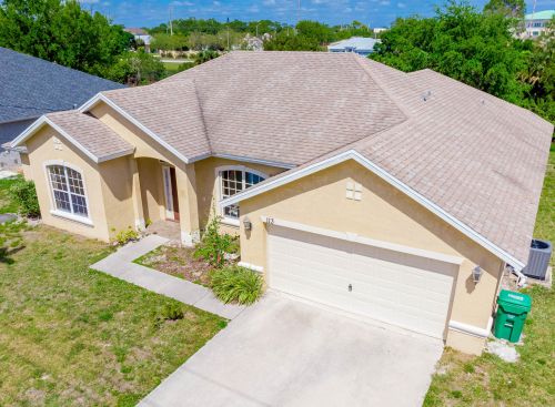 113 Glenwood Dr, Fort Pierce, FL 34984-5034