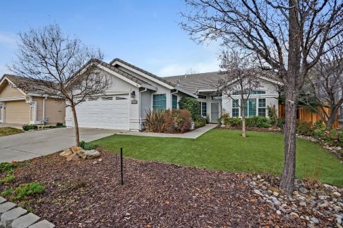 8648 Spring House Way, Elk Grove, CA 95624-1200