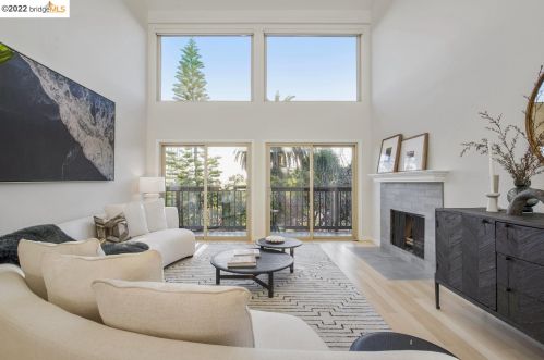 780 Glendome Cir, Oakland CA 94602-1413 exterior