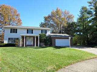 210 Buckeye Ct, Westerville, OH 43081-2408