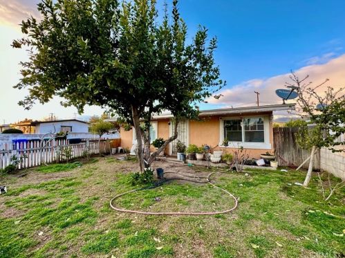 1788 27th St, San Bernardino, CA 92407-6707
