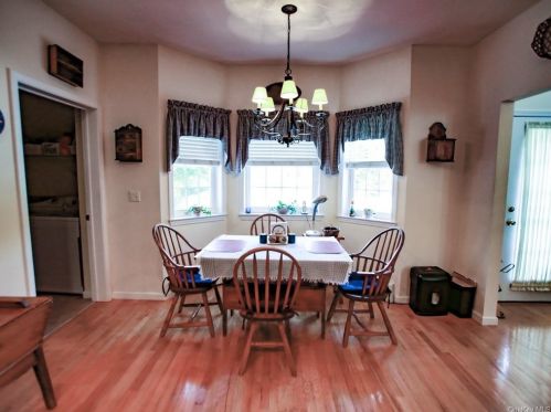 194 High Meadows Rd, Walden NY  12586-2609 exterior