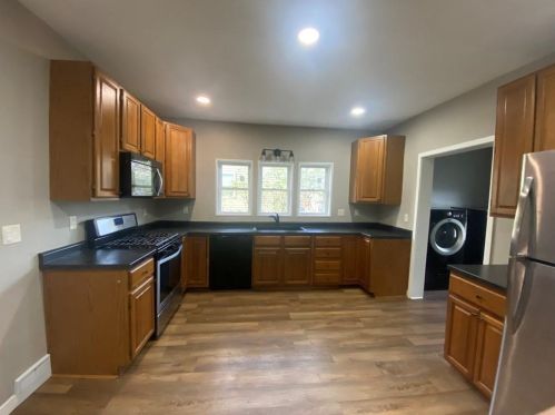 316 Folsom St, Eau Claire, WI 54703-1535