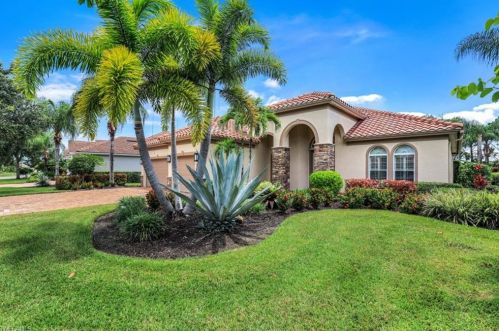 9765 Nickel Ridge Cir, Naples, FL 34120-4661