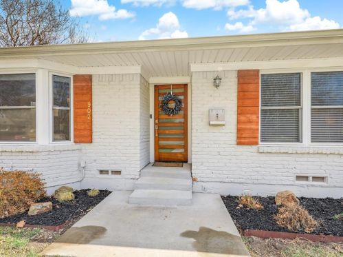 902 Glen Cove Dr, Richardson, TX 75080-4807