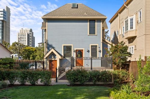 44 7 St, San Jose CA  95112-7401 exterior