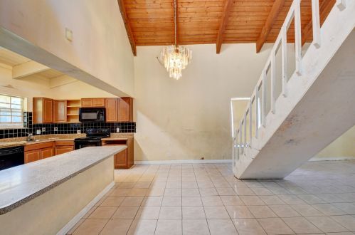 2439 Southridge Rd, Delray Beach FL  33444-8112 exterior