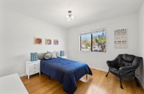 961 Selby Ln, San Jose CA  95127-1151 exterior