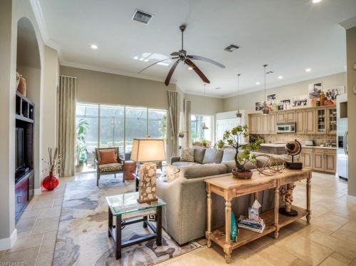 22231 Kenwood Isle Dr, Bonita Springs, FL 34135-7242