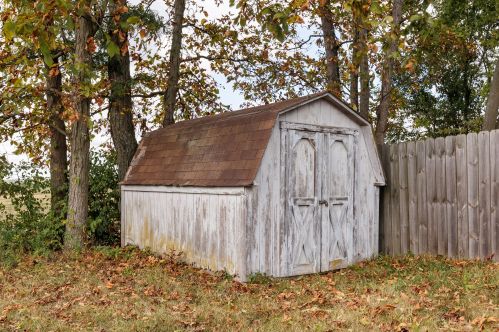 42 Meadow Wood Dr, Florence KY  41042-9323 exterior