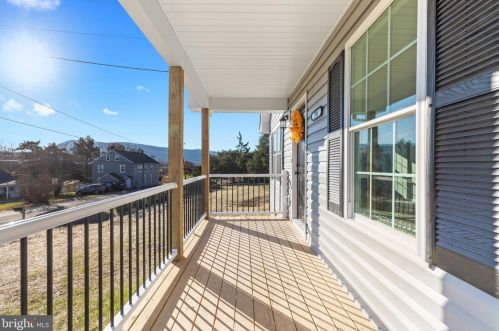 705 Capon Rd, Strasburg, VA 22657-3644