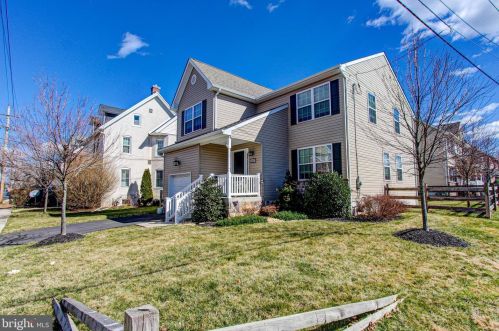125 Chestnut St, Lansdale, PA 19446-2505