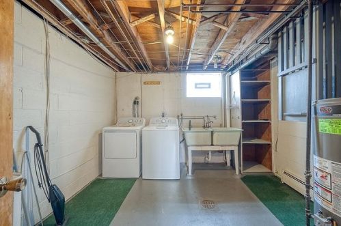 632 Macbeth Dr, Pittsburgh PA  15235-4612 exterior