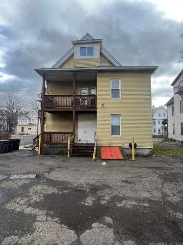 58 Dwight St, New Britain CT  06051-5206 exterior