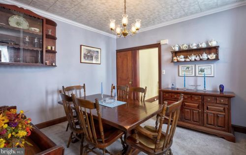 125 Slack Ave, Trenton NJ  08648-4303 exterior