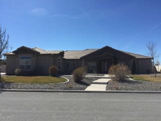 11880 Eagle Peak Dr, Sparks, NV 89441-5550