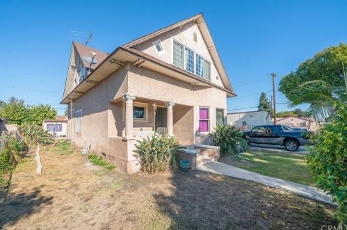 1733 29th St, Long Beach, CA 90755-1904