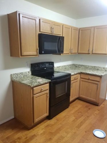 2912 Amber Waves Ln, Lancaster, TX 75134-2377