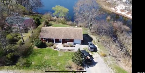 3175 Kenneys Rd, Southold NY  11971-3662 exterior