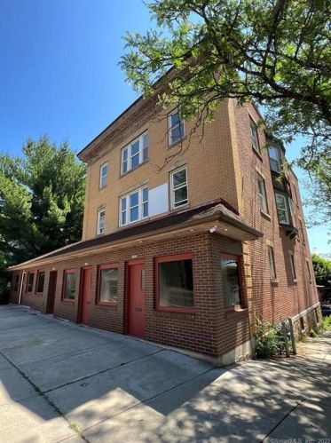 542 Arch St, New Britain CT  06051-3018 exterior