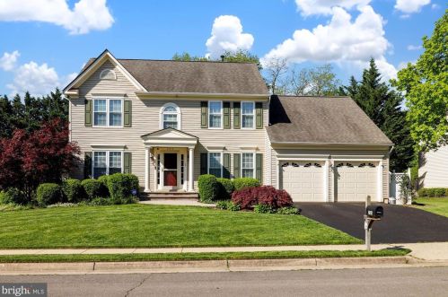 205 Newhall Pl, Leesburg, VA 20175-2539
