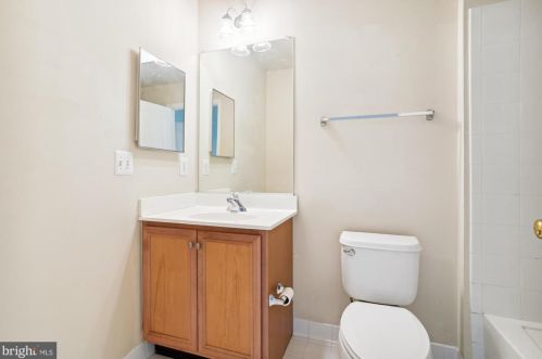 15046 Gaines Mill Cir, Haymarket VA  20169-4500 exterior