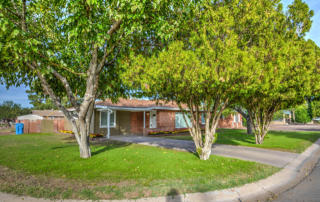2902 Avalon Dr, Phoenix, AZ 85016-7504
