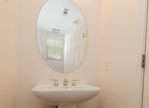 460 Rosso Ct, Vacaville CA 95687-5698 exterior