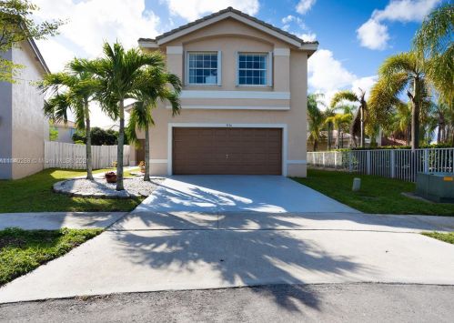 3136 176th Ter, Hollywood, FL 33029-5608