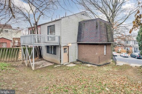 521 2 St, Harrisburg PA  17113-2605 exterior