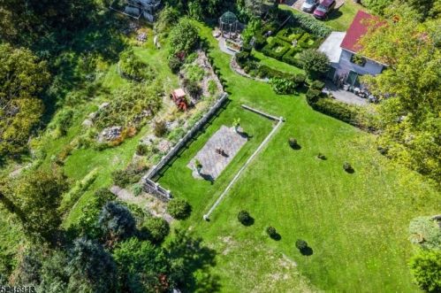 430 Green Ln, Belvidere NJ  07823-1236 exterior