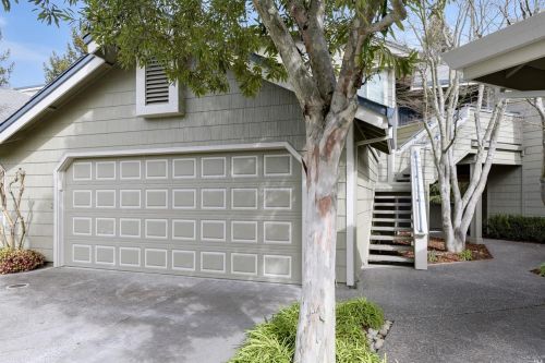 2088 Stonefield Ln, Santa Rosa, CA 95403-0951