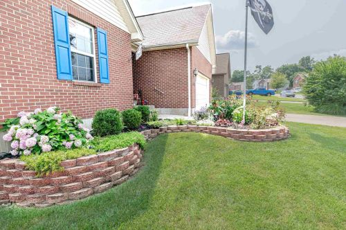 3375 Spruce Tree Ln, Covington, KY 41018-1158