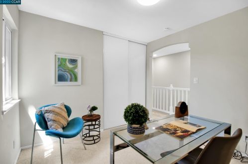 2474 Belvedere Ave, San Leandro CA  94577-6543 exterior