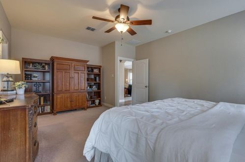 4020 Lone Star Ln, Denton TX  76210-3499 exterior