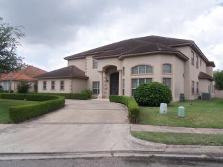 1581 Los Sabales Dr, Brownsville, TX 78520-8441