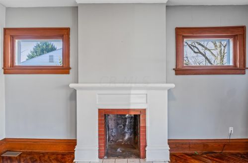 1027 Church St, Marion OH  43302-4408 exterior