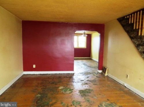 106 Westbridge Rd, Manor, PA 19036-1525