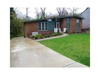 1404 Jamie Dr, Monroeville PA  exterior