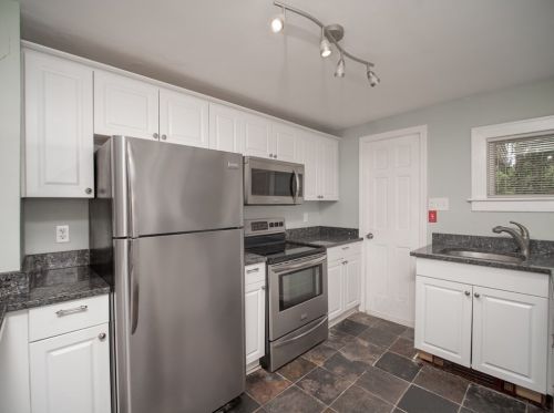 46 Brook St, Mansfield, MA 02048-2359