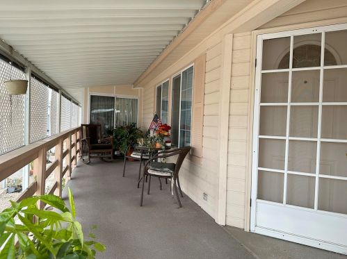 5232 Don Valdez Dr, Carlsbad CA  92010-3953 exterior