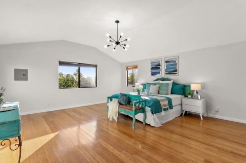 961 Selby Ln, San Jose CA  95127-1151 exterior