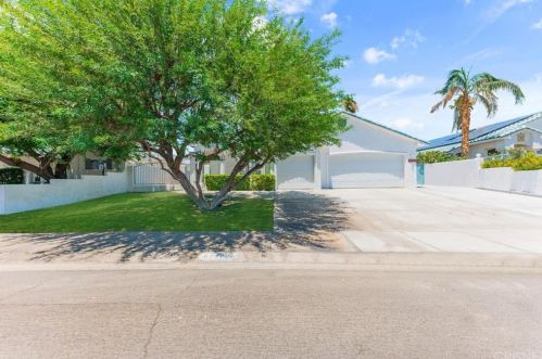 67790 Medano Rd, Cathedral City, CA 92234-5515