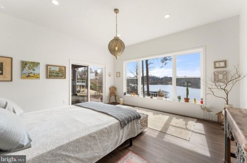 24234 Lands End Dr, Madison Mills VA  22960-3543 exterior