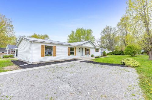 111 Pearl St, Richwood, OH 43344-1277