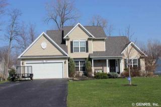 1020 John Leo Dr, Webster, NY 14580-2366